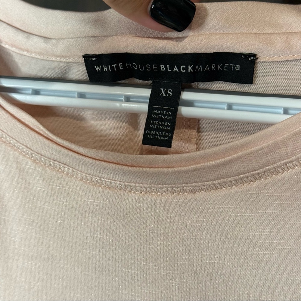 White House Black Market Soft Pink Long Sleeve Top with subtle shimmery lines - Picture 8 of 14